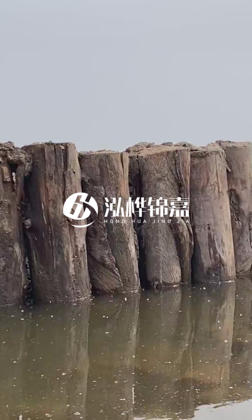 松木樁圍堰如何施工才能保證穩(wěn)固性？專業(yè)打樁隊一步步教你！