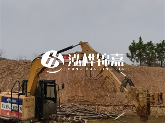 4 米防汛木樁多少根可以送貨上門？3 米松木樁 11-13 公分價(jià)格是多少？