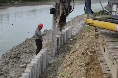 水泥樁廠家泓樺錦嘉-2米水泥樁施工多少錢(qián)一根？	