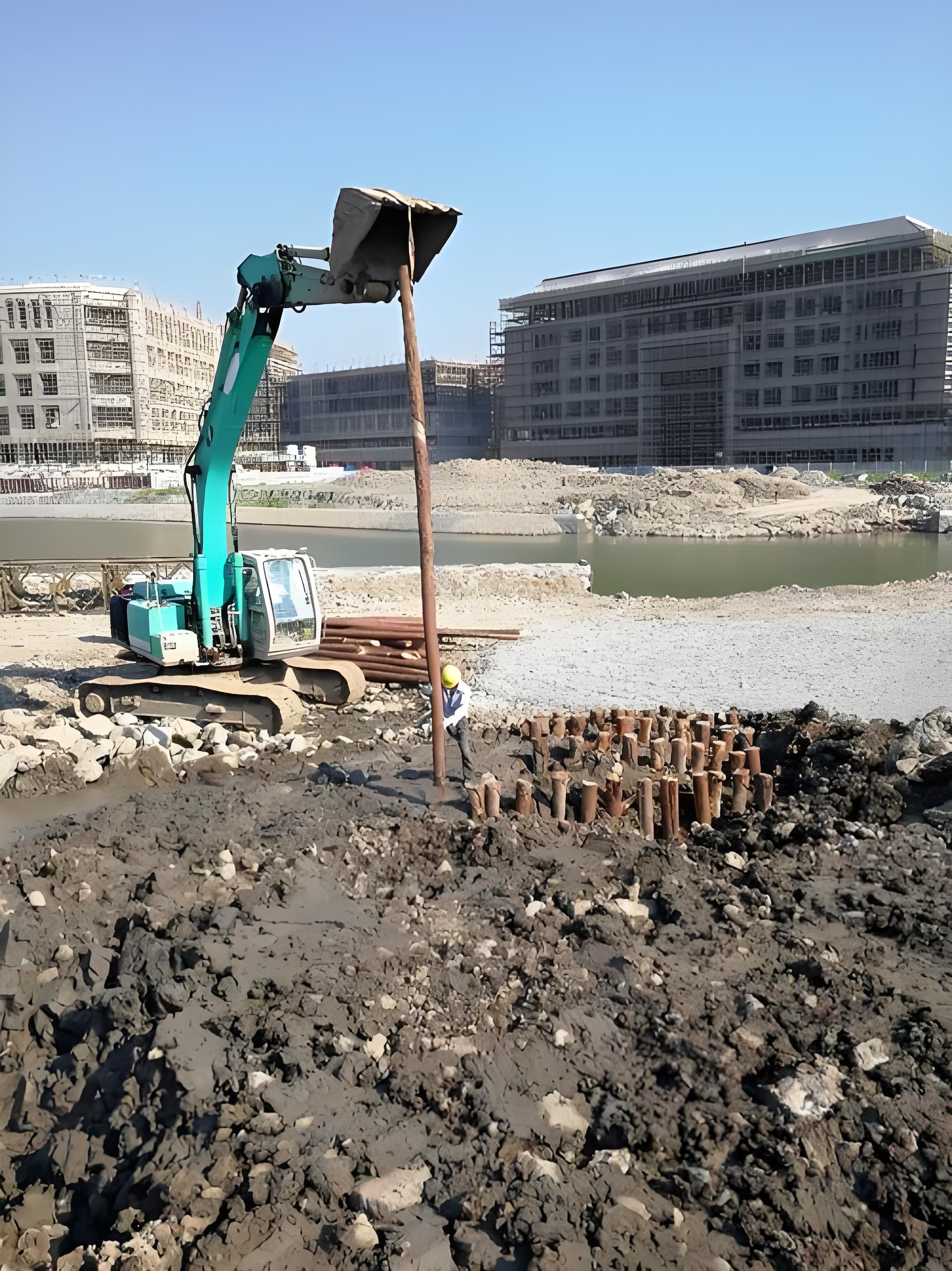 農村建房打松木樁合適嗎？和打水泥樁比哪個好？